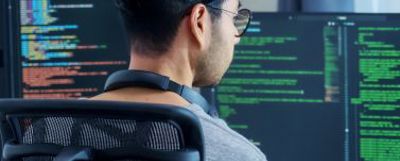 Custom AI Solutions vs Off the Shelf Software: Unlocking Enterprise Value